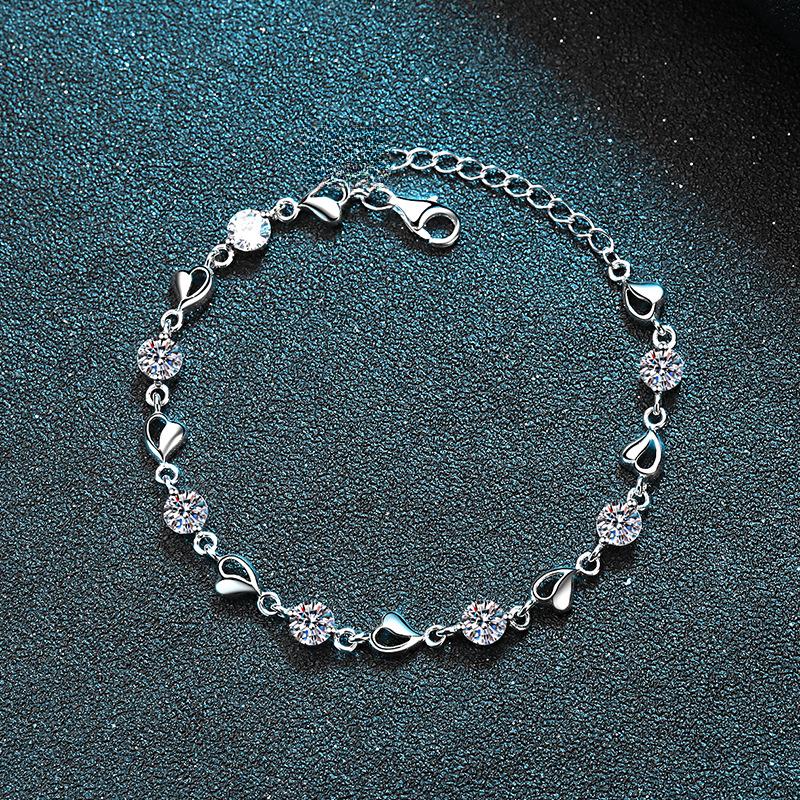 Sterling Silver Moissanite Heart Bracelet with 5mm Zircon Accents and Platinum Plating