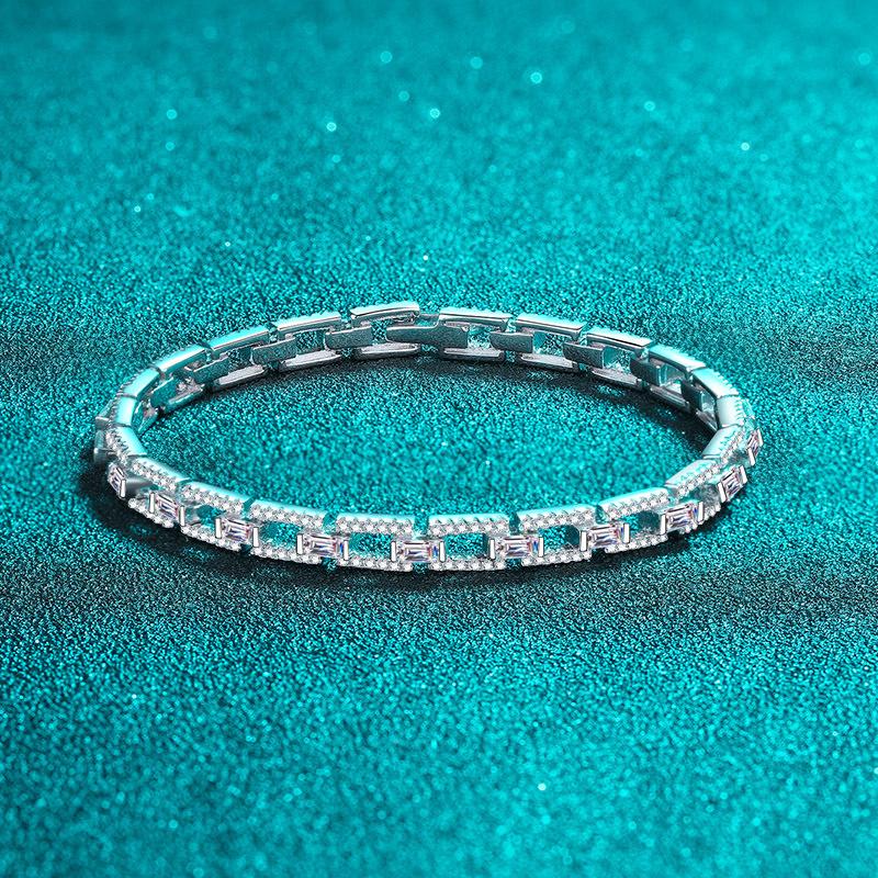 Bracelet with 925 Sterling Silver Plated PT950 and Full Moissanite Cluster Setting in Three Size Options