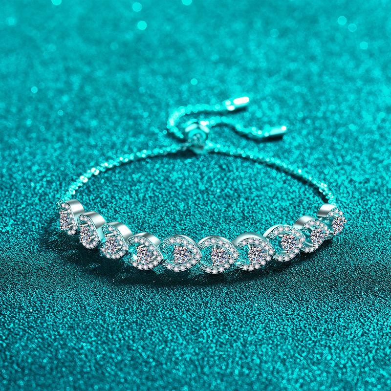 Bracelet with Adjustable 925 Sterling Silver Plated PT950 Gold Stretch Band Featuring 1 Carat Moissanite Accents