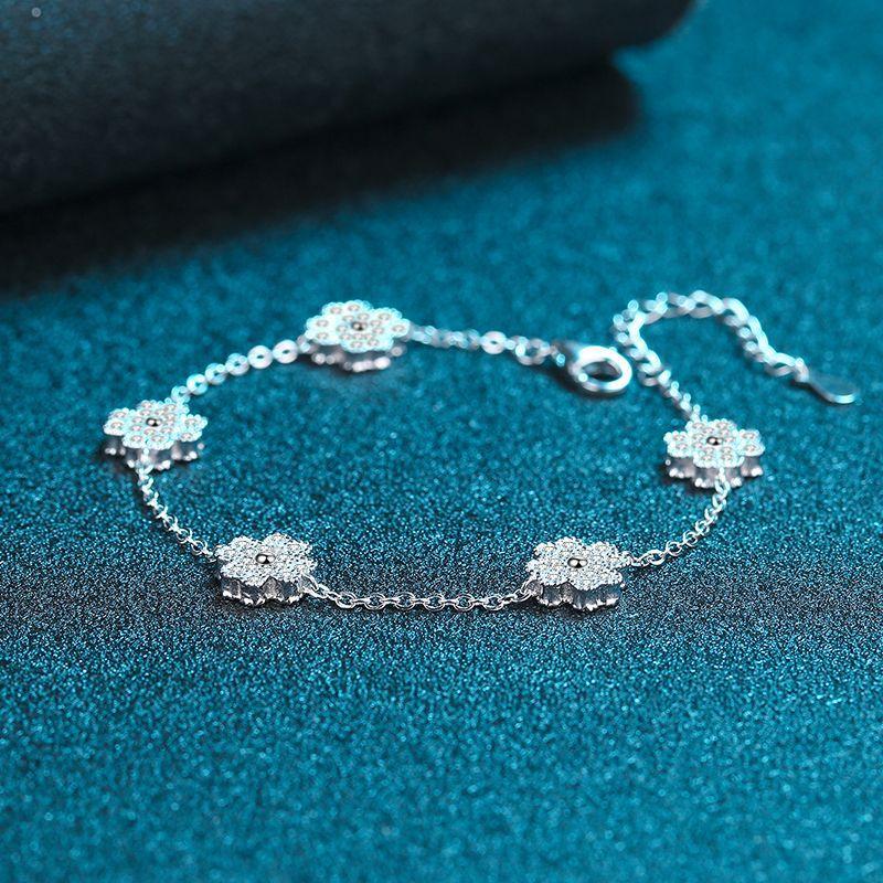 Bracelet with Five-Leaf Clover Design in 925 Sterling Silver Featuring Micro-Set Moissanite
