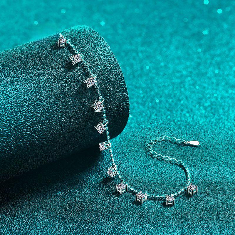 Sterling Silver Moissanite Bracelet with PT950 Gold Plating and Elegant Fringe Design for Daily Wear