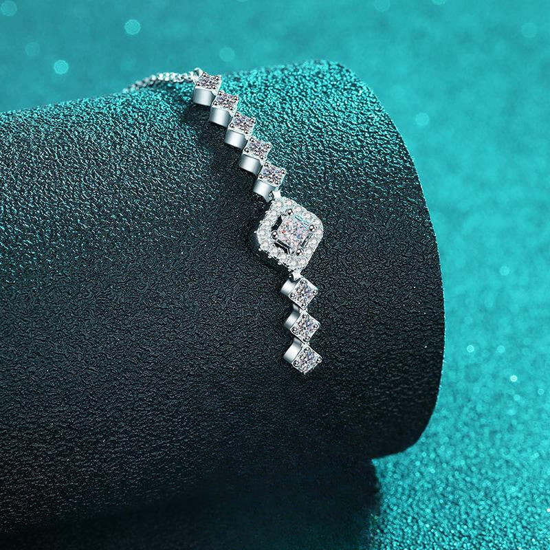 Sterling Silver Cubic Zirconia Bracelet with Square Charm and Adjustable Chain in Fresh Minimalist Style