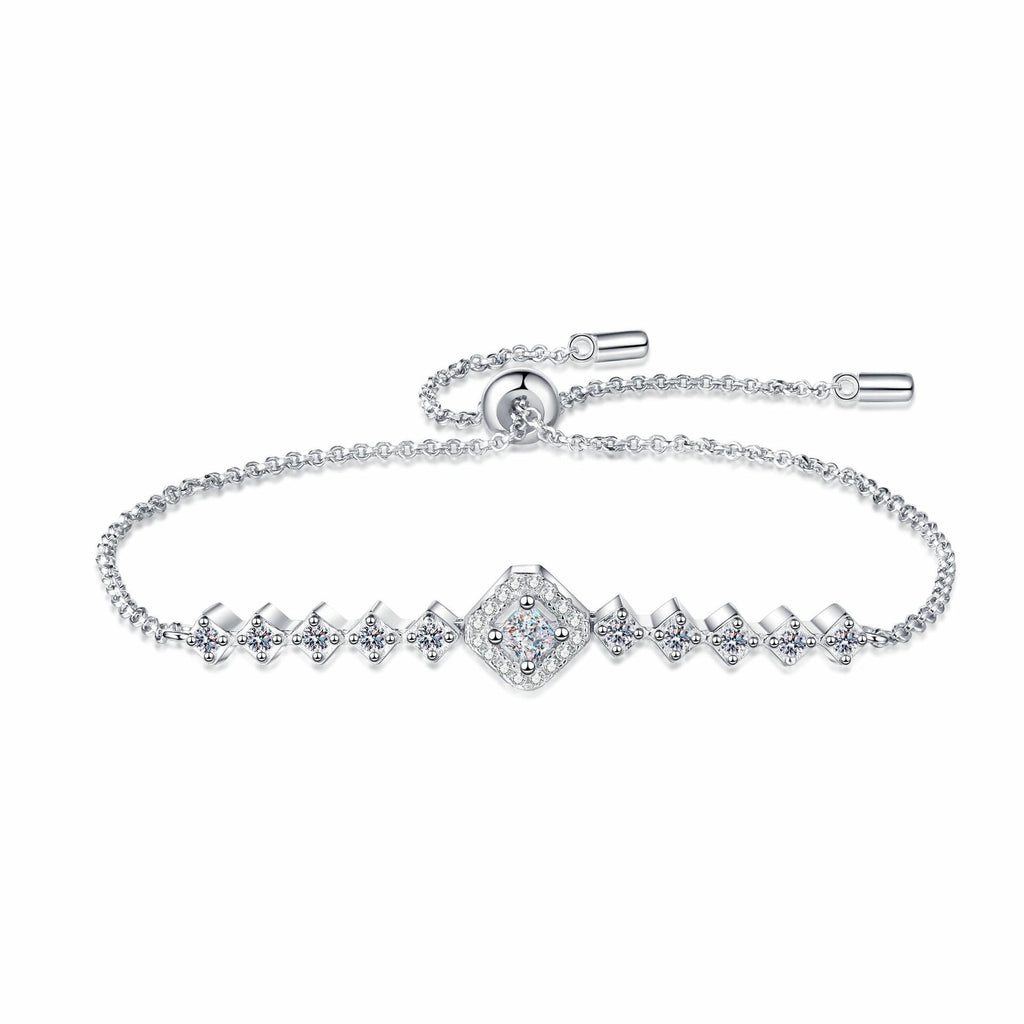 Sterling Silver Cubic Zirconia Bracelet with Square Charm and Adjustable Chain in Fresh Minimalist Style