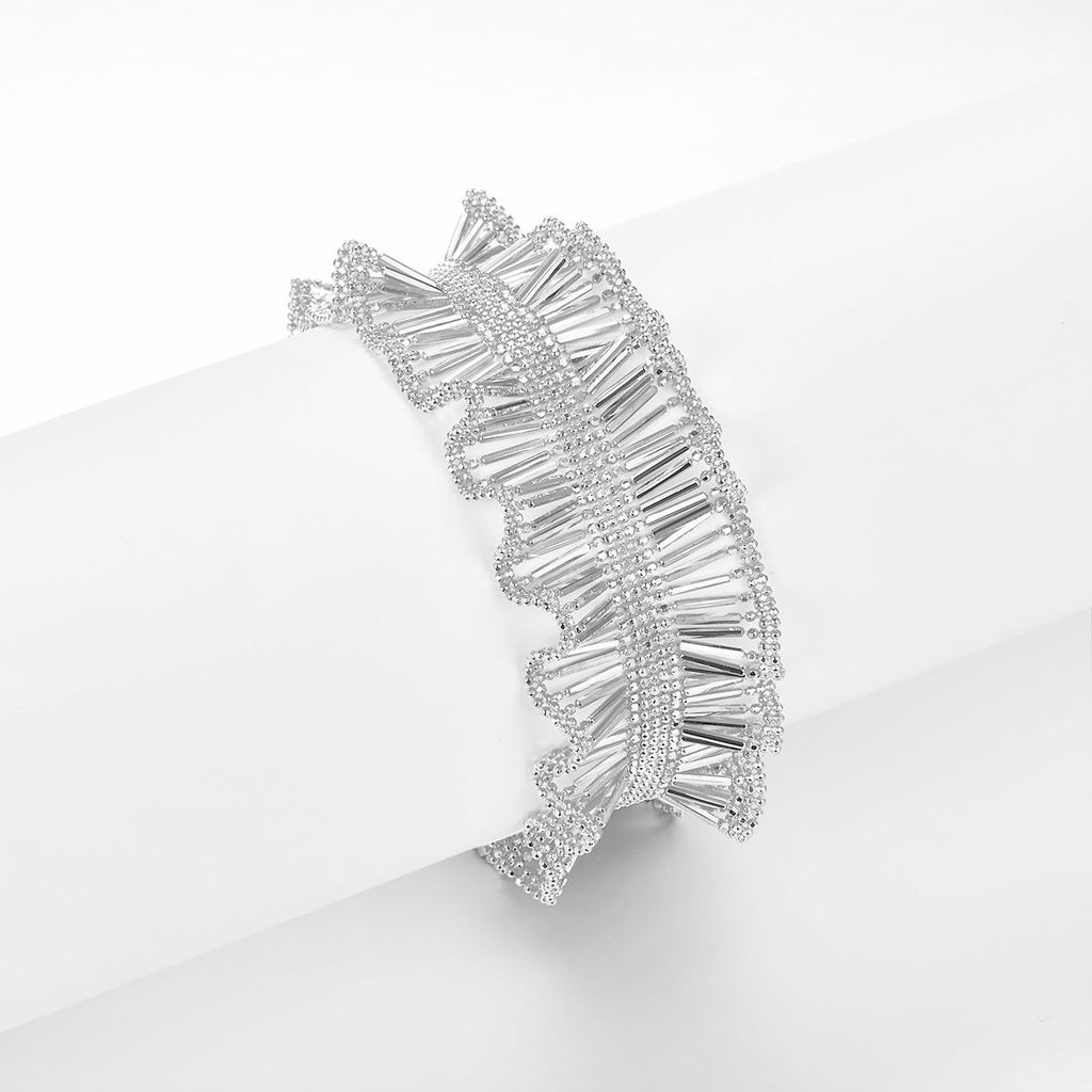 Lace-Woven Scalloped Statement Bracelet in 925 Sterling Silver