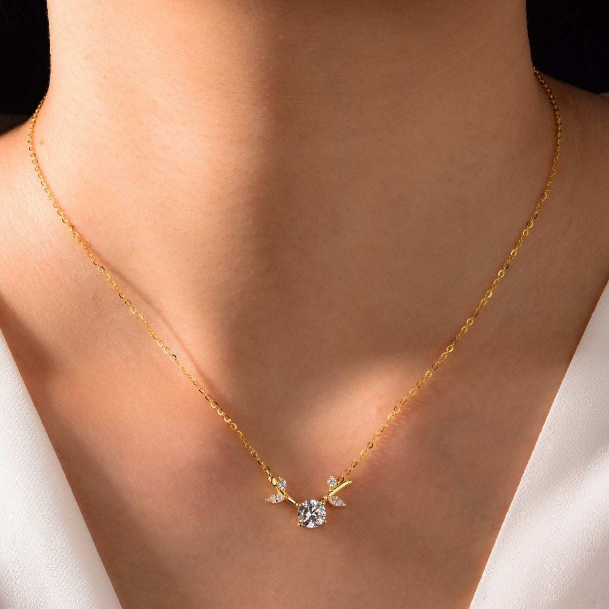 Moissanite Antler Branch Leaf Pendant 925 Sterling Silver Necklace
