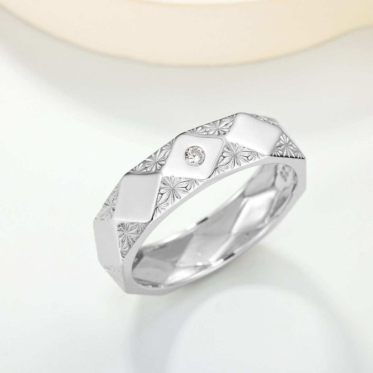Geometric Faceted Band Moissanite Vintage 925 Sterling Silver Ring